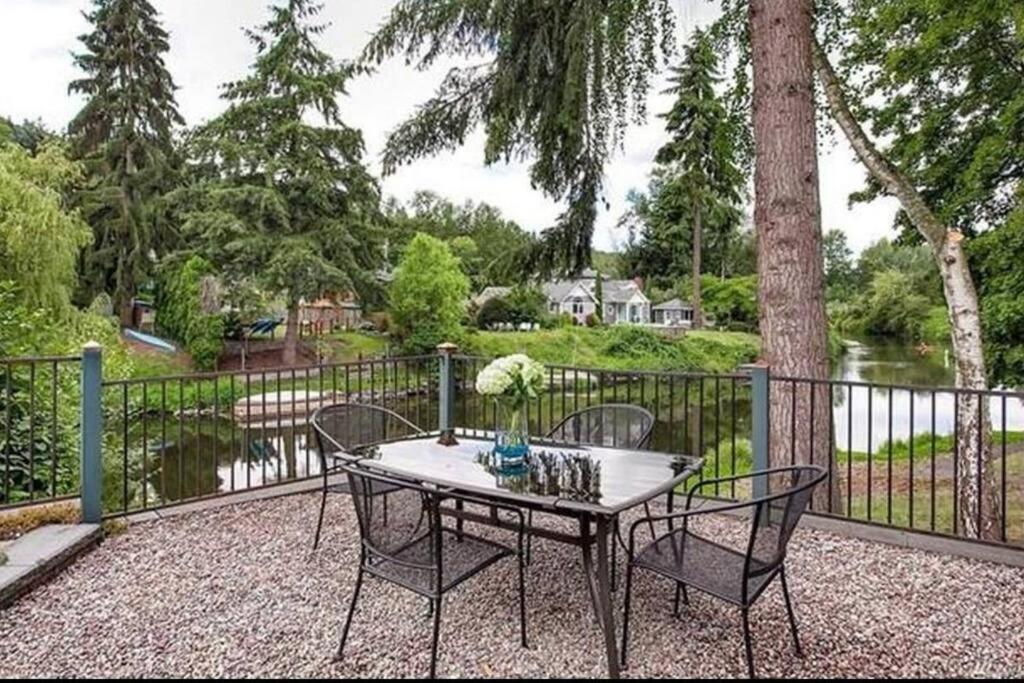 Bothell River House Dış mekan fotoğraf